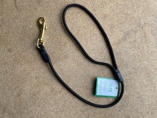 Strongline Hihna 60 cm - Musta