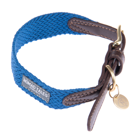 Nomad Tales Bloom -kaulapanta, sapphire - M-koko: kaulanympärys 40 - 46 cm, L 32 mm