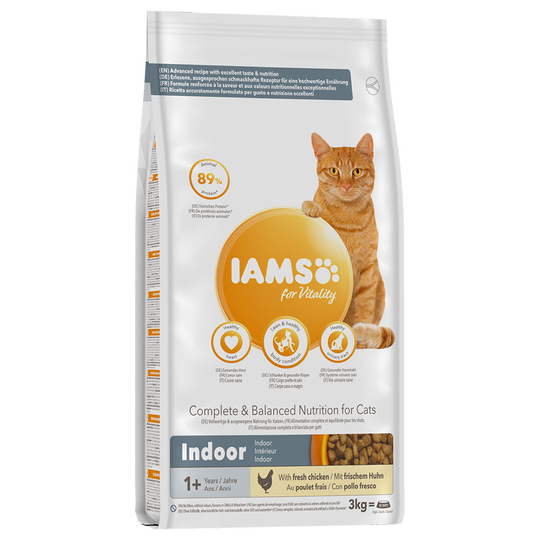 2,7 kg / 3 kg IAMS-kissanruokaa erikoishintaan! - Vitality: Adult Indoor Chicken (3 kg)